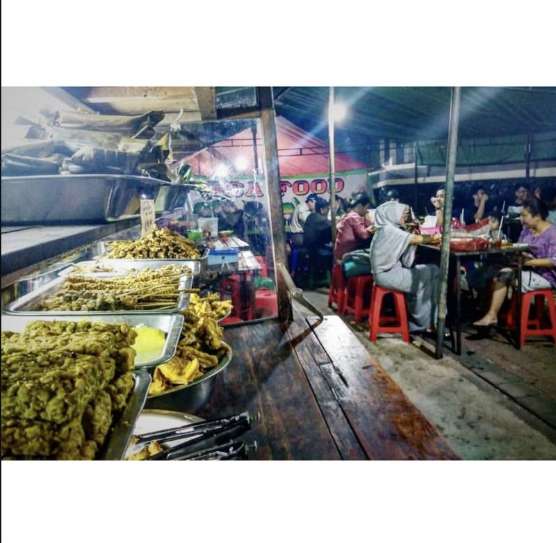 Nasi uduk legendaris Jakarta Nasi uduk legendaris Jakarta