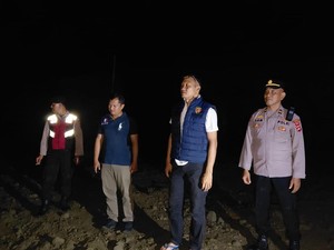 Penyelamatan Dramatis Pemuda Hanyut di Tukad Petani Gianyar