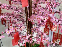 Makna Pernak-pernik di Balik Kemeriahan Imlek 2026