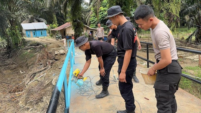 Hampir Tuntas, Pembangunan Jembatan 38 Meter di Inhu Sudah 90 Persen