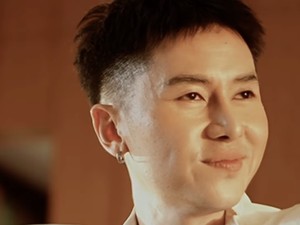 Lembaran Baru Rafael Tan Usai Jadi Boyband dan Jualan Seblak