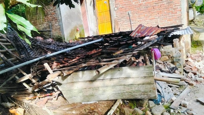 6 Rumah di Trenggalek Rusak Imbas Gempa M 6,4 Pacitan