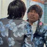 Meski demikian, tak sedikit warganet yang juga tak percaya dengan informasi tersebut. Bahkan ada yang bercanda, mengatakan portal berita tersebut diretas. Foto: Instagram/@official_suraj_chavan1151