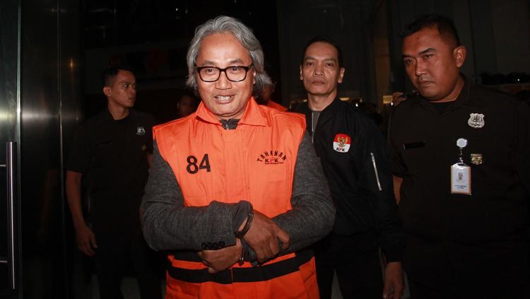 Senyum Sedekap Mulyono, Tersangka Suap Pajak di Banjarmasin