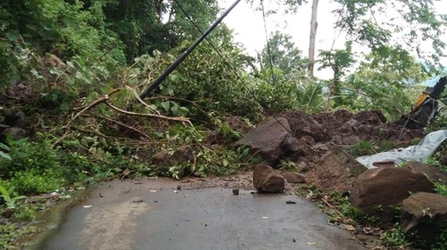 Tanah longsor yang terjadi di Banjar Batu Gede, Desa Duda Timur, Kecamatan Selat, Karangasem, Jumat (6/2/2026) pagi. (Dok. BPBD Karangasem)