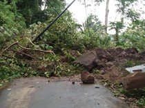 Diguyur Hujan Deras, Longsor-Banjir Landa Karangasem
