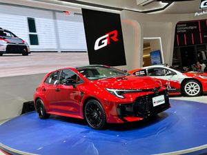 Toyota New GR Corolla Meluncur, Ada Pilihan Transmisi Otomatis