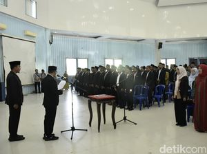 Wawalkot Bima Lantik 120 Pejabat Eselon IV