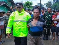 Aksi Koboi Sopir Mobil MBG Hajar 15 Warga Usai Nabrak Pagar Sekolah