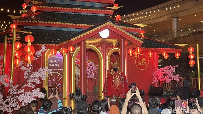 Melihat Tarian Sulap Wajah Khas Tionghoa Saat Imlek, Dulunya Jadi Rahasia Negara