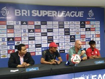 Johnny Jansen: Kami Kesulitan Hadapi Gaya Main Persebaya