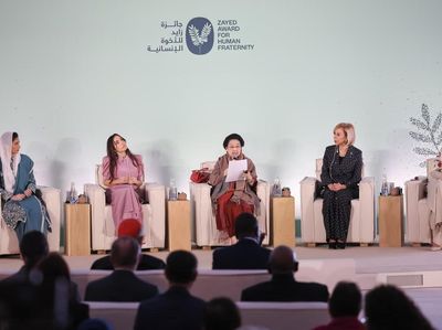 Potret Megawati Hadiri Zayed Award, Bawa Pesan Perdamaian-Lingkungan