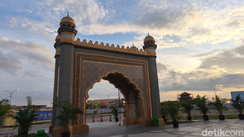 Masjid Al Ikhlas PIK
