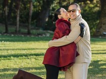 Nia Ramadhani Peluk Ardi Bakrie, Bantah Kabar Cerai