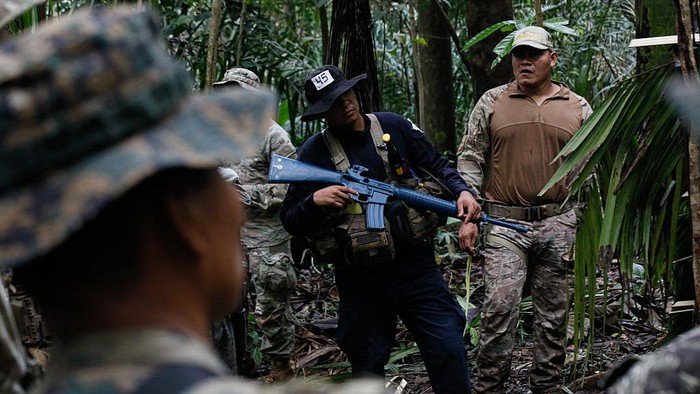 COLON, PANAMA - FEBRUARY 6: Panama and the United States hold joint military exercises as part of Exercise Panamax Alpha 2026 with support from the US Southern Command in Fort Sherman, Colon Province, Panama on February 6, 2026.The exercise focuses on jungle operations and includes training in patrolling, tactics, survival, and medical evacuation, with 12 Panamanian units and 30 US units taking part. The drills aim to strengthen cooperation and readiness between Panamanian security forces and SOUTHCOM to better prevent, detect, and respond to potential threats to the Panama Canal. (Photo by Daniel A. Gonzalez/Anadolu via Getty Images)