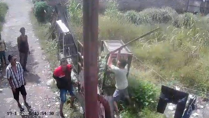 Video viral saat dugaan penganiayaan terjadi antara Idran dan Syafrial.