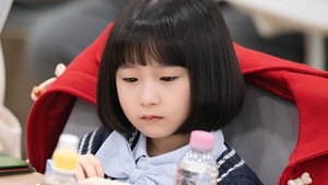 Aktris cilik Lee A Rin memerankan Yoon Da Bong, keponakan Yi Rang. (Foto: dok. SBS)