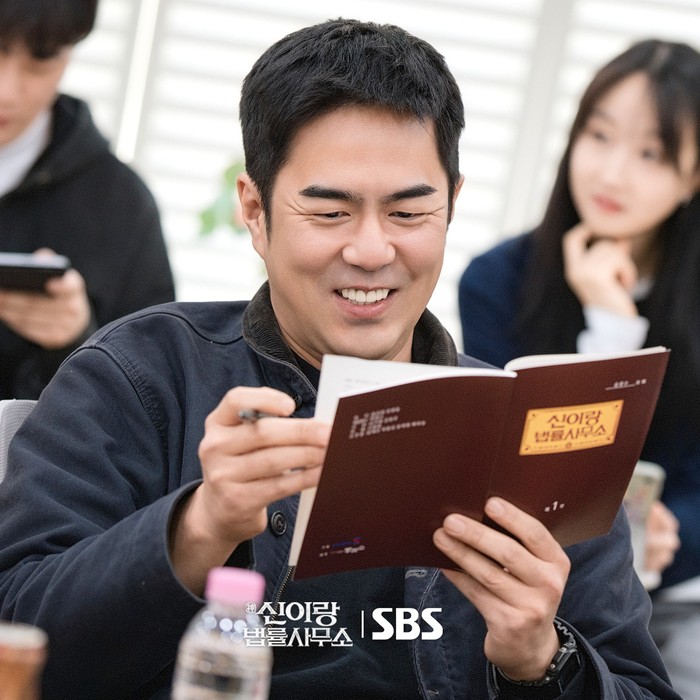 Cast Phantom Lawyer baca naskah perdana.