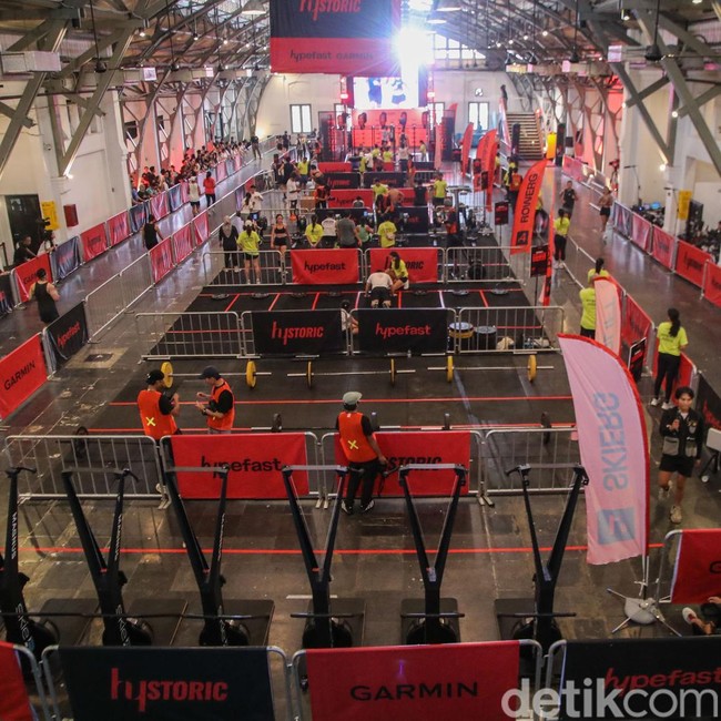 Pos Bloc Disulap Jadi Arena Hybrid Race