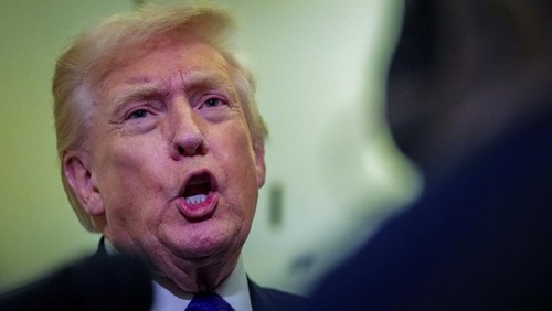 Trump tak melihat bagian video yang gambarkan keluarga Obama sebagai kera  Saya tidak melakukan kesalahan