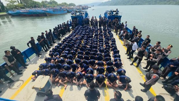 214 Napi High Risk Dipindahkan dari Jakarta dan Jateng ke Nusakambangan