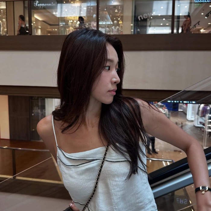 Choi Mina Sue kontestan reality show Netflix Single's Inferno 5.