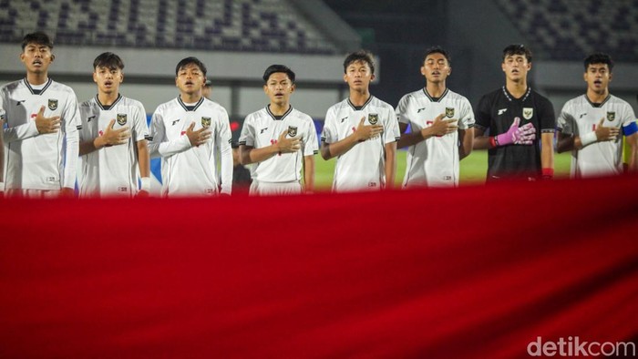 Timnas Indonesia U-17 akan menghadapi Timor Leste U-17 dalam laga Piala AFF U-17 2026, berikut jadwalnya.