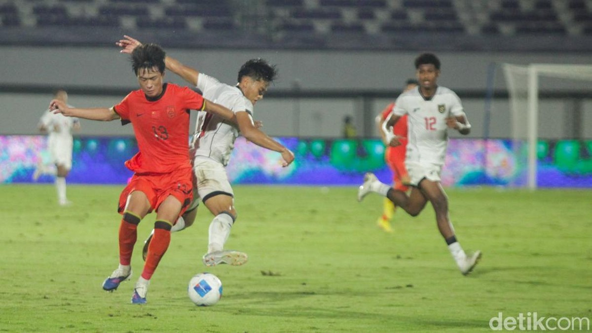 Ilustrasi Timnas U-17 vs China U-17. (Foto: Gilang Faturahman/detikFoto)