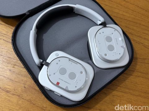 Review Nothing Headphone (1): Pendatang Baru yang Curi Perhatian