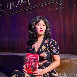 Intan Paramaditha Merawat Isu Feminisme Lewat Karya Fiksi