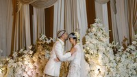 Selamat untuk Ranggaz Laksmana dan Angie Prijanto! (Foto: Instagram @angieprijanto Photographer & Videographer @fcgweddings @iluminen @ceritatentangsenja)