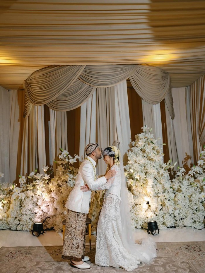 Ranggaz Laksamana ucap ijab kabul menikahi Angie Prijanto.