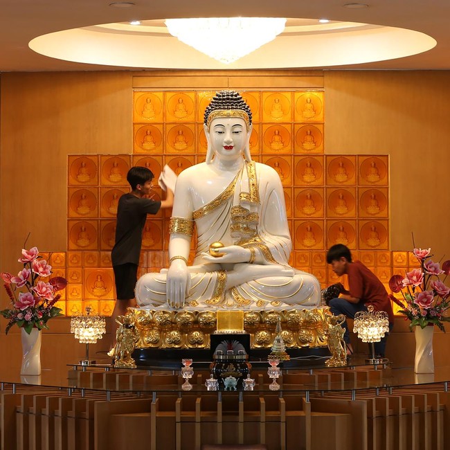 Sambut Imlek 2577 Kongzili, Vihara di Banda Aceh Dibersihkan