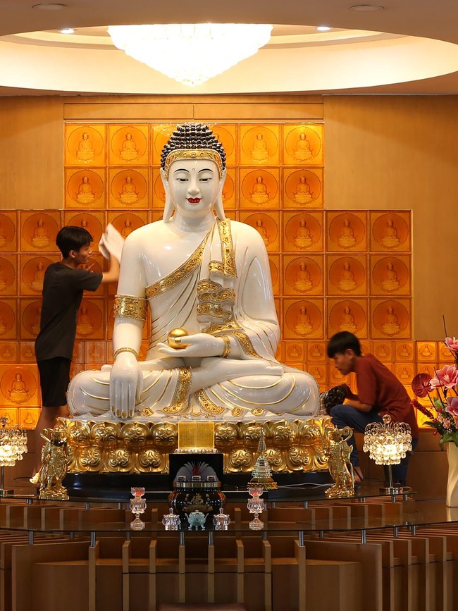 Sambut Imlek 2577 Kongzili, Vihara di Banda Aceh Dibersihkan