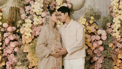 Potret Cantik Alyssa Daguise Tasyakuran 7 Bulanan Kehamilan, Pakai Gamis Mewah
