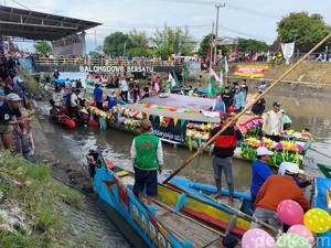 Jelang Ramadan, Warga Pesisir Sidoarjo Nyadran ke Makam Dewi Sekardadu