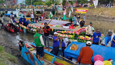 Melihat Tradisi Nyadran Warga Pesisir Sidoarjo