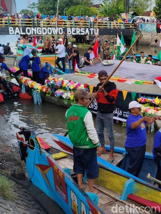 Melihat Tradisi Nyadran Warga Pesisir Sidoarjo