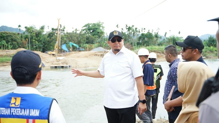 Andre Rosiade Cek Proyek Jembatan Duku-Subarang: Ini Amanah Prabowo