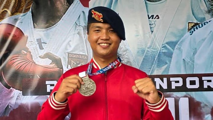 Anggota Brimob Polda Riau Raih Medali di Kejuaraan Karate Championship 2026
