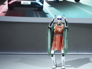 Chery Pamer Robot Humanoid MOI di IIMS 2026, Bisa Ngobrol & Menari