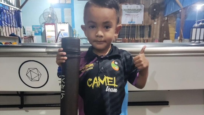 Viral, Bocah 5 Tahun Asal Sulteng Tampil di Lomba Biliar Internasional