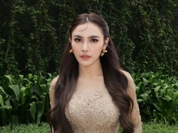 Mahalini Cantik Berkebaya Saat Kondangan, Gaya Rambut Poni Koma Jadi Sorotan