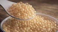 Almas Caviar punya warna putih yang hampir transparan. Telur ikan mahal tersebut diambil dari ikan beluga sturgeon albino di Laut Kaspia. Foto: Taste Atlas