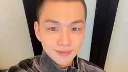 Potret Kang Daniel Gundul, Pamit Buat Wamil