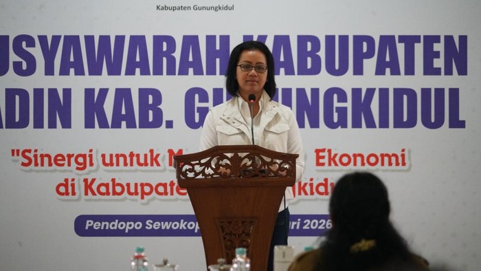 Ketua Umum Kamar Dagang dan Industri (Kadin) Daerah Istimewa Yogyakarta (DIY), GKR Mangkubumi saat di Wonosari, Gunungkidul.