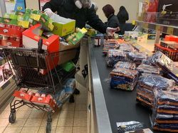 Kita Pernah Begini Pas Pandemi COVID-19, Maklum Panik