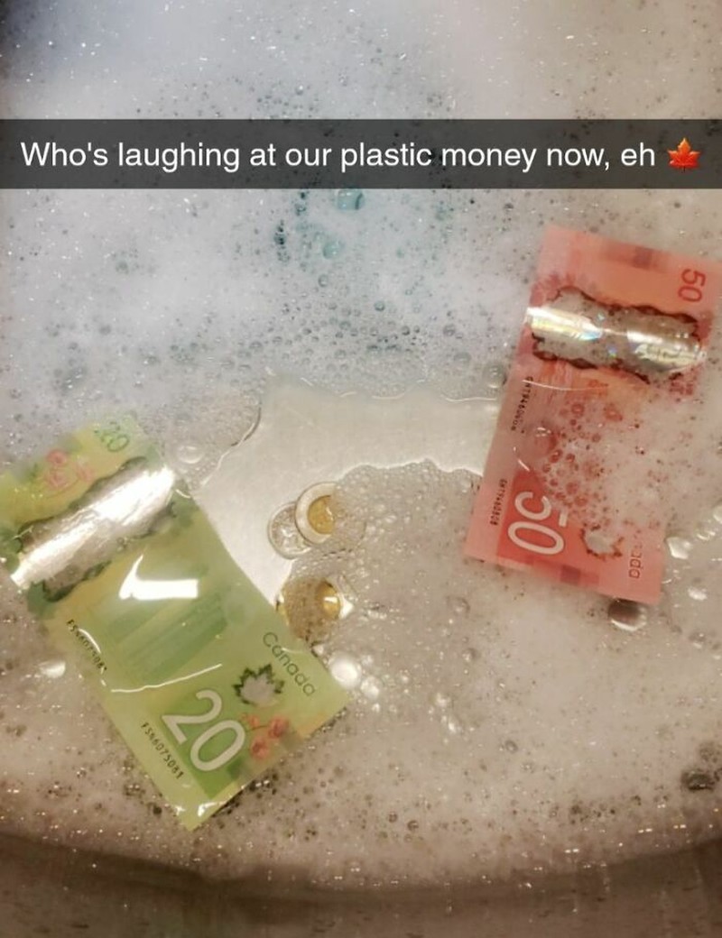 Namanya baru hidup sekali di era pandemi, kepanikan muncul di mana-mana. Bersyukur pandemi COVID-19 sudah berakhir ya, detikers.