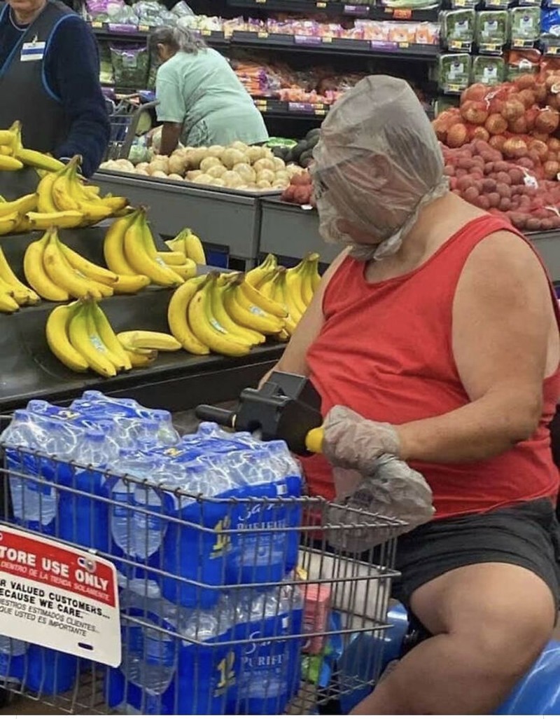 Namanya baru hidup sekali di era pandemi, kepanikan muncul di mana-mana. Bersyukur pandemi COVID-19 sudah berakhir ya, detikers.