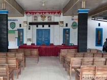 Usai Kades Sukadadi Indramayu Diberhentikan Sementara, Kantor Desa Sepi